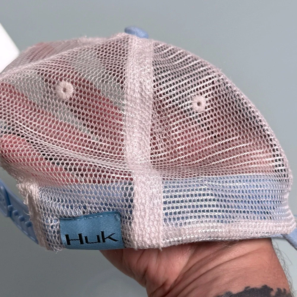 HUK Fishing Trucker Hat Mens One Size Adjustable Snapback Cap Blue White Mesh